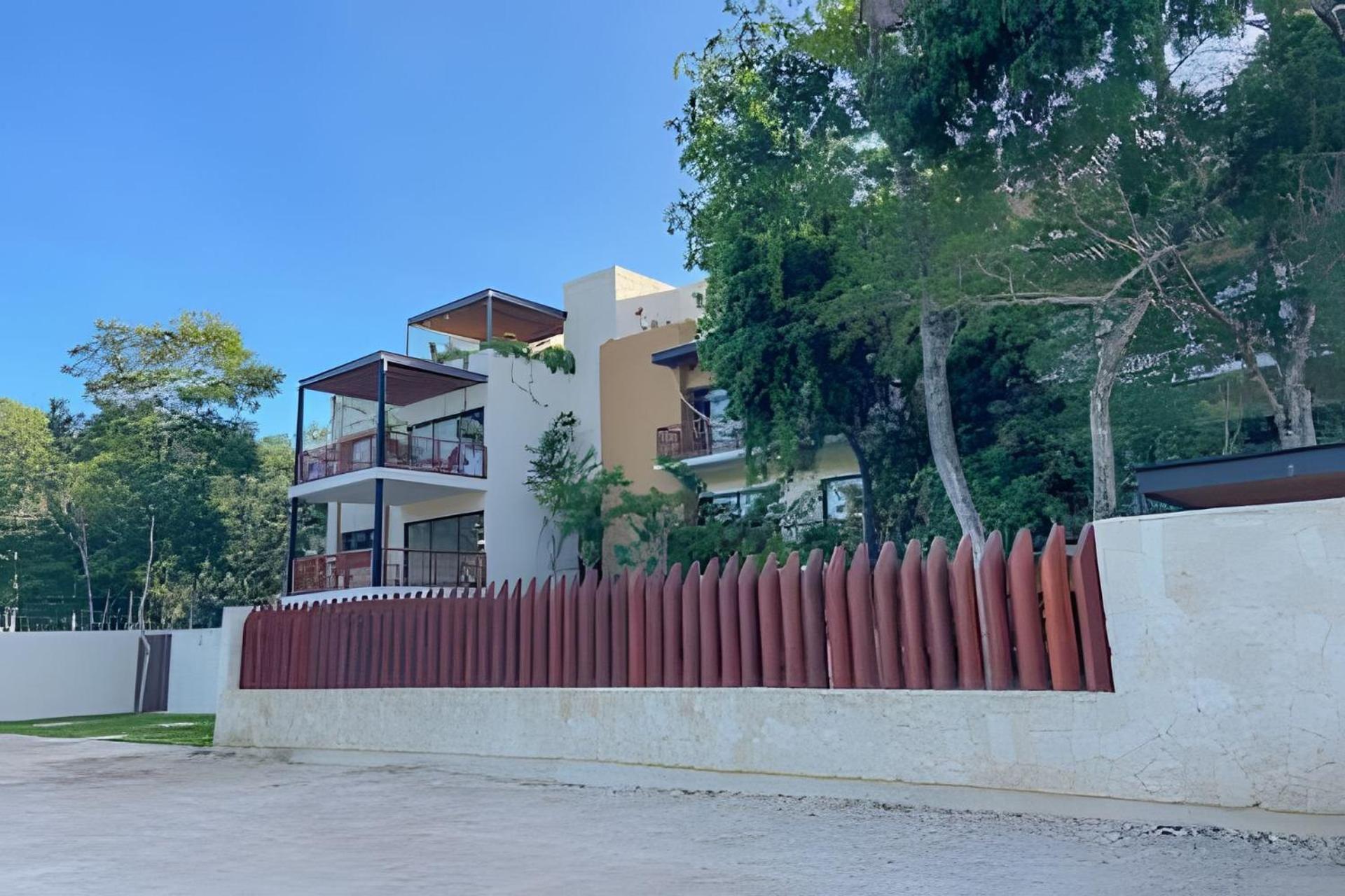 Suit Next To The Common Top Roof Exclusive Building Kingsize Bed 2 Super Pools, Gym, Grill Tulum Exteriör bild