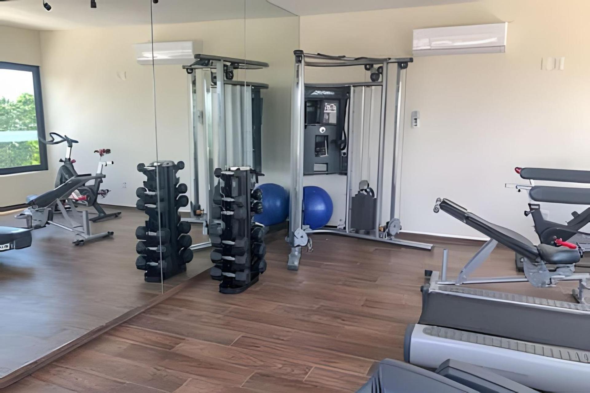 Suit Next To The Common Top Roof Exclusive Building Kingsize Bed 2 Super Pools, Gym, Grill Tulum Exteriör bild