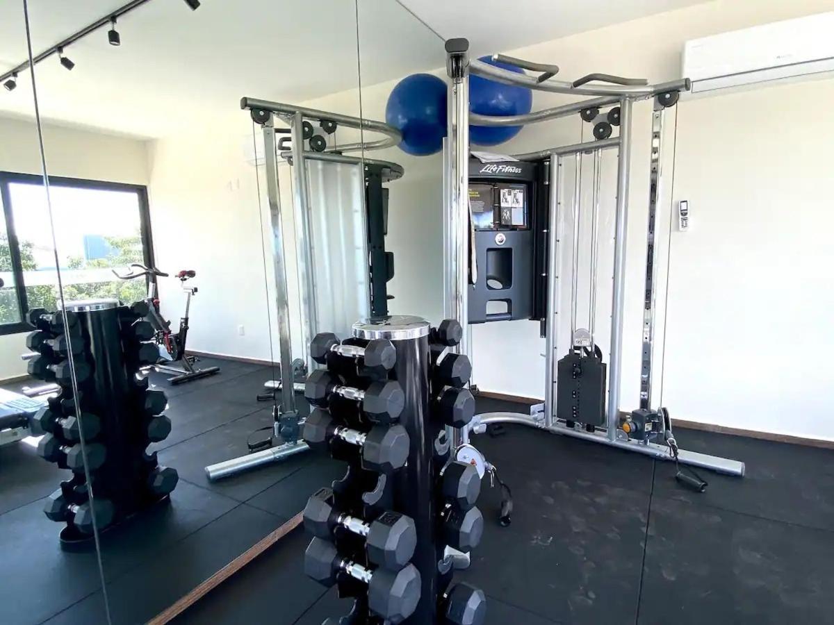 Suit Next To The Common Top Roof Exclusive Building Kingsize Bed 2 Super Pools, Gym, Grill Tulum Exteriör bild
